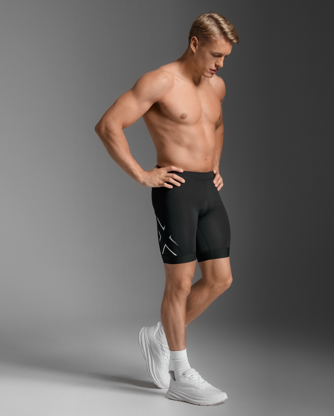 2XU Core Tri 8" Shorts