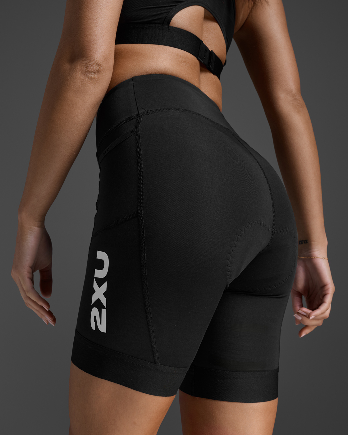 2XU Core Tri 6" Dam Shorts