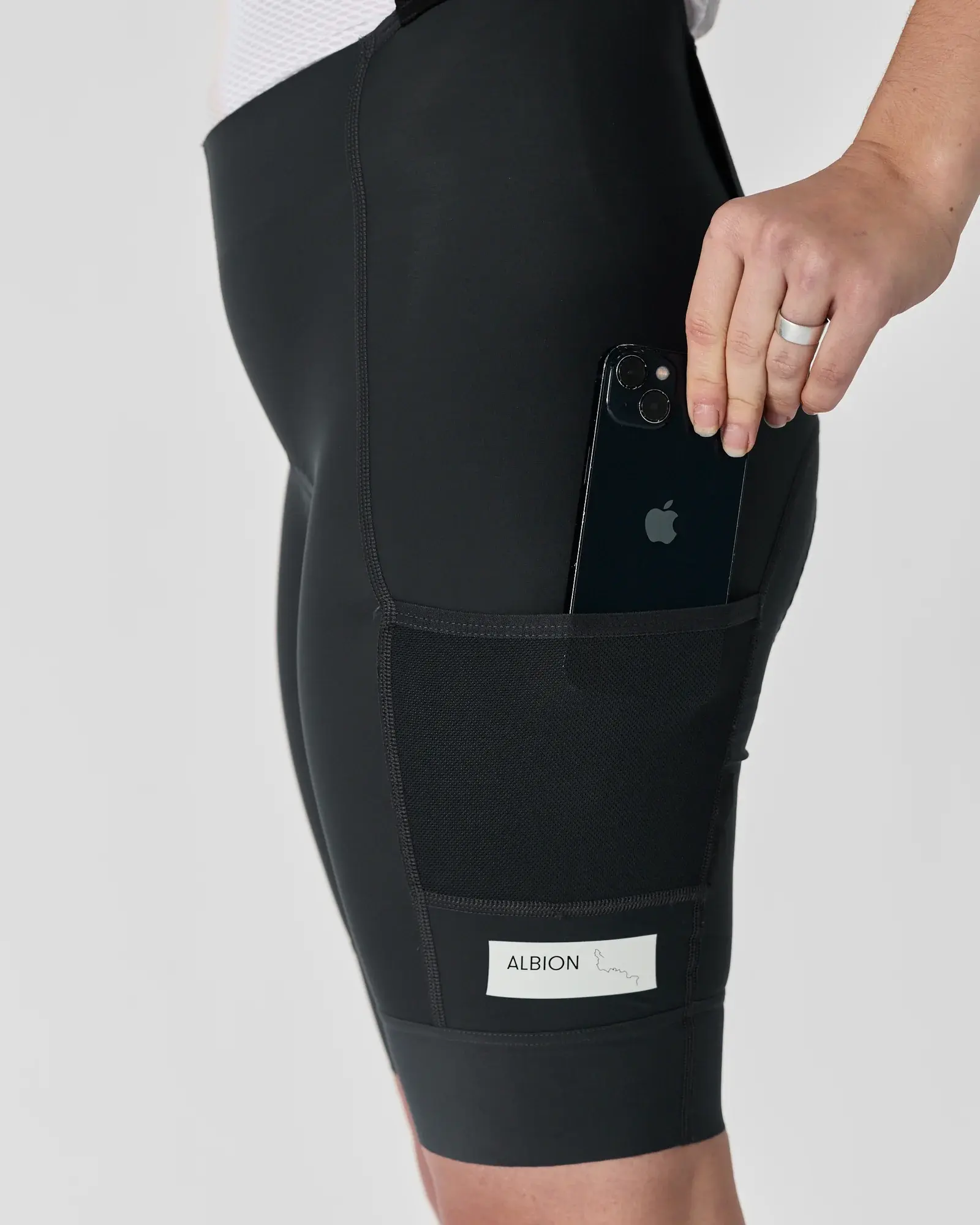 Albion Wmn's ABR1 Pocket Bib Shorts