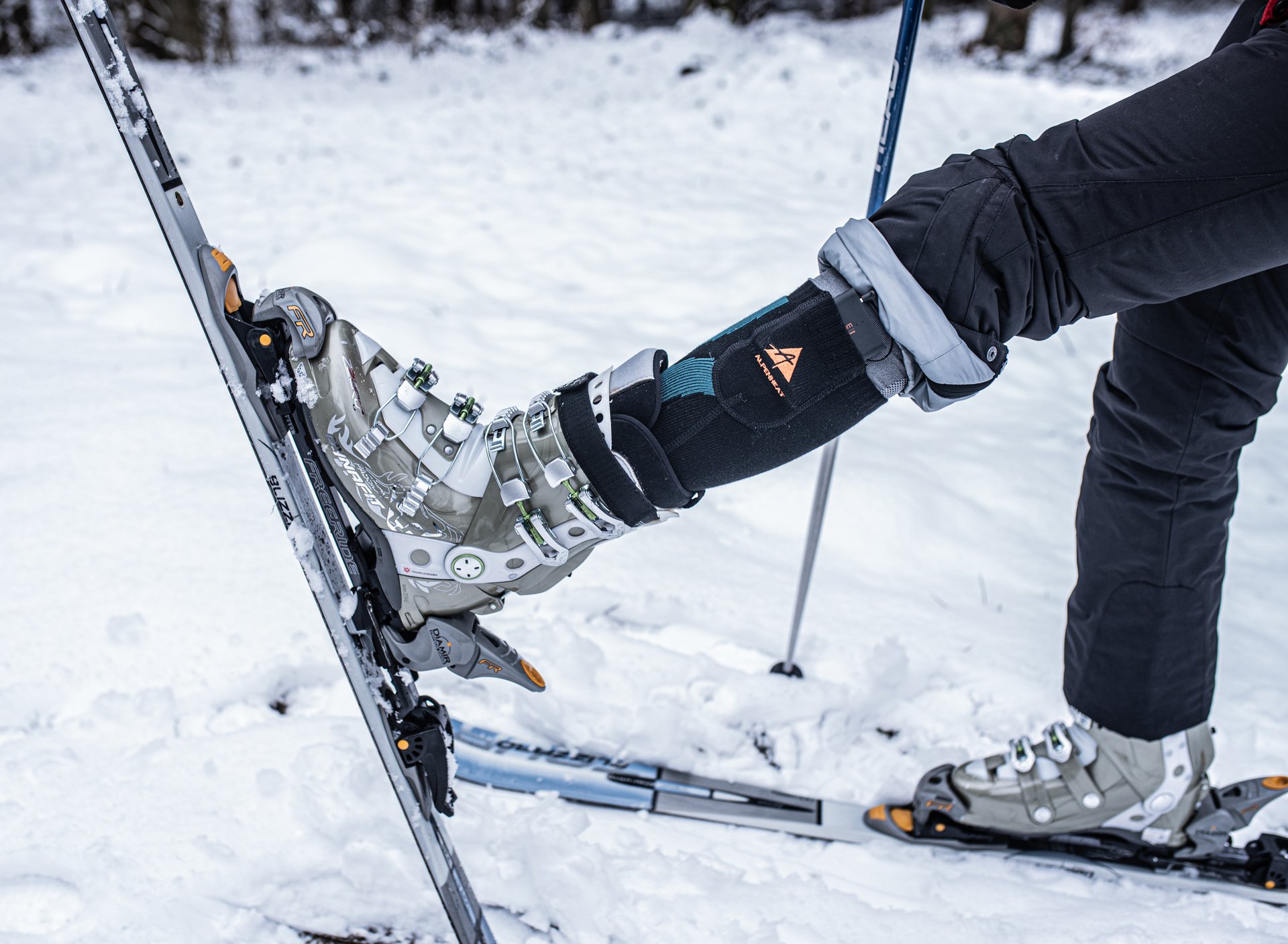 AlpenHeat AJ23 Uppvärmda Strumpor m/APP