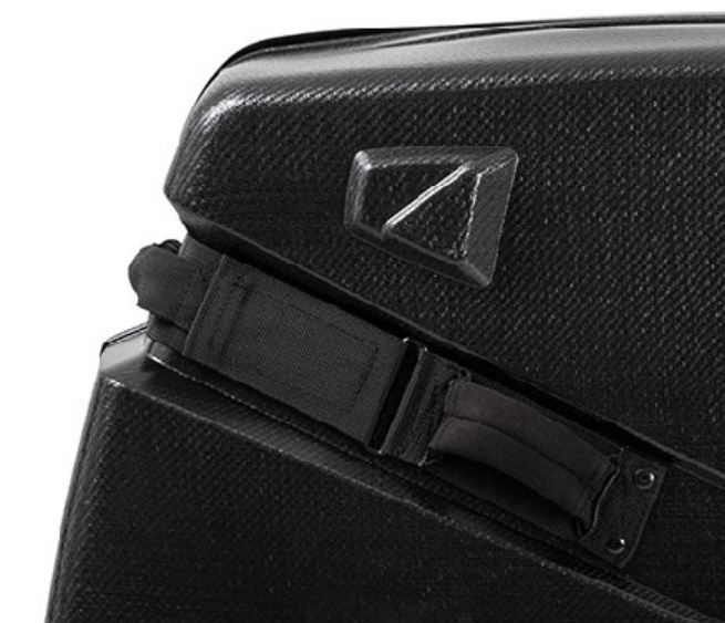 B & W Curv Bärhandtag Framtill