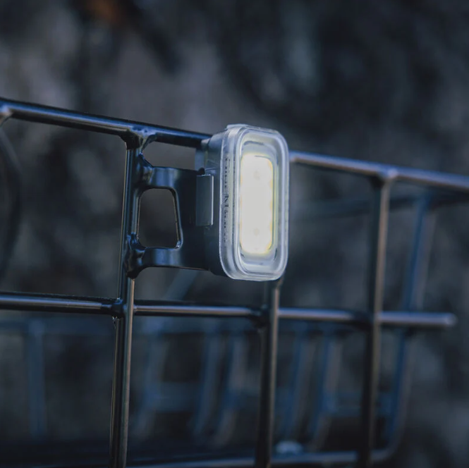 Blackburn Grid Front Tray Pakethållare