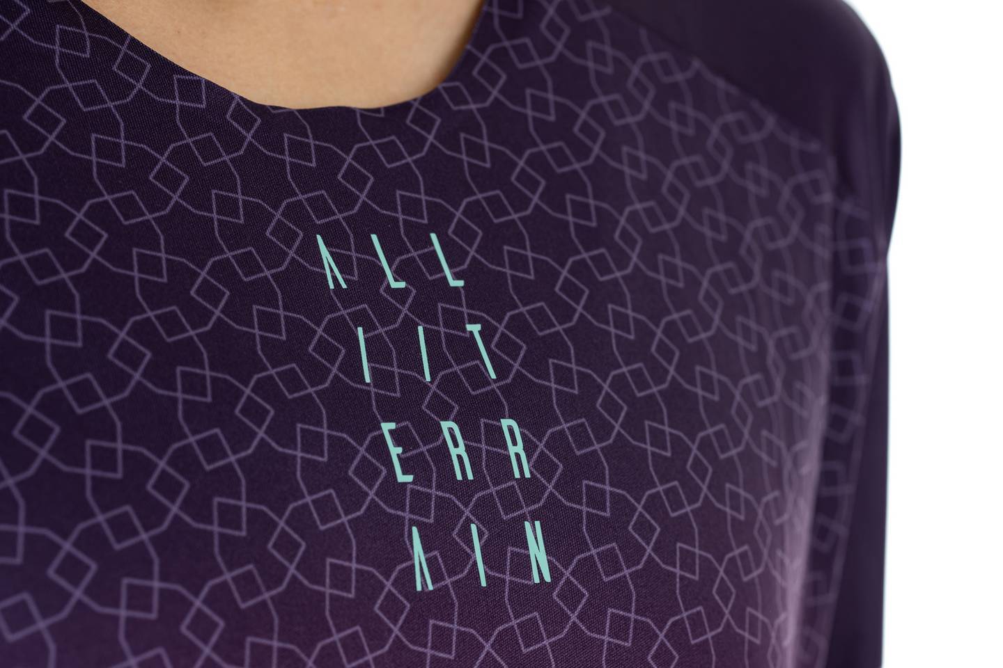 Cube ATX Round Neck LS Dam Tröja