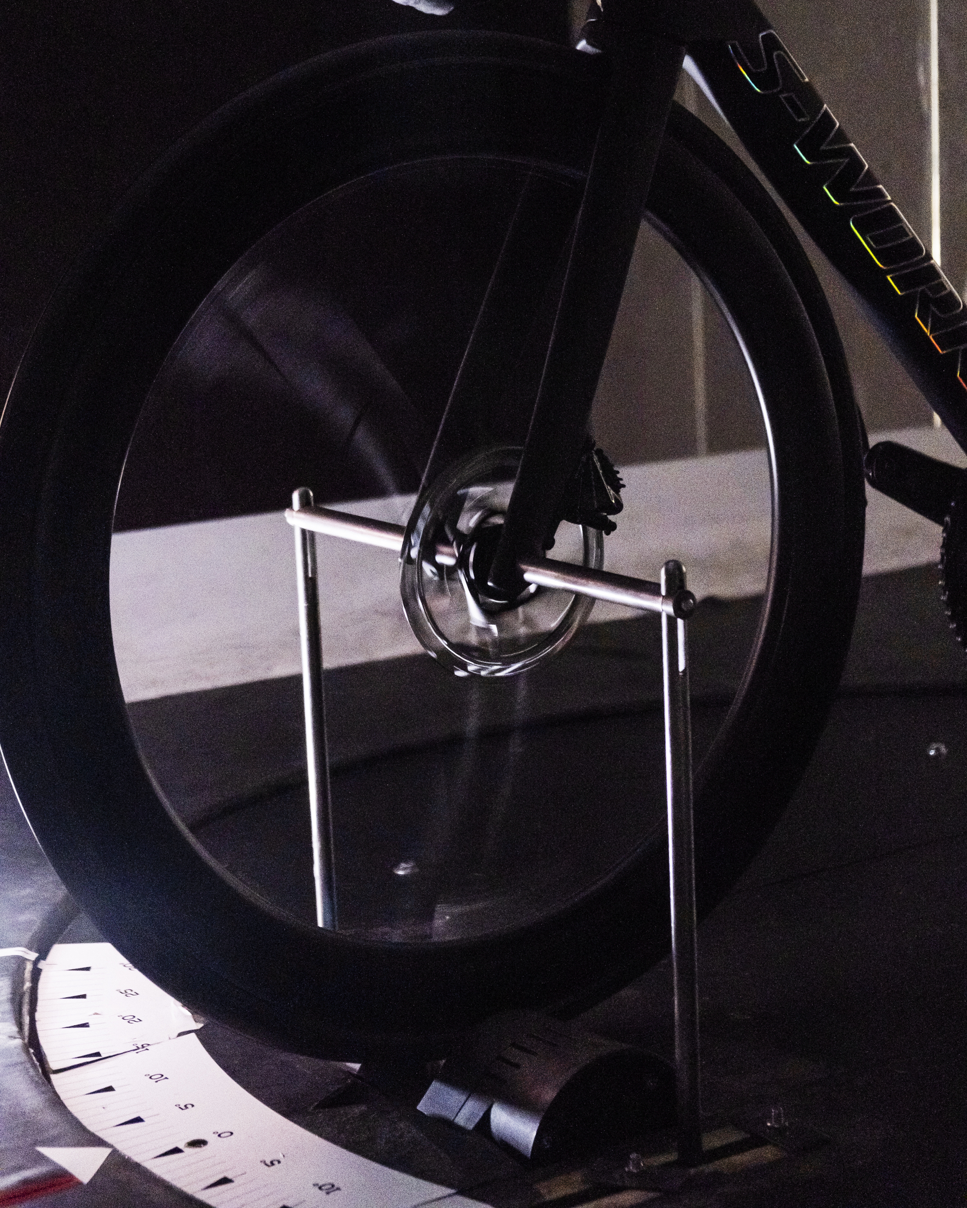 FFWD RYOT55 Carbon Clincher Framhjul