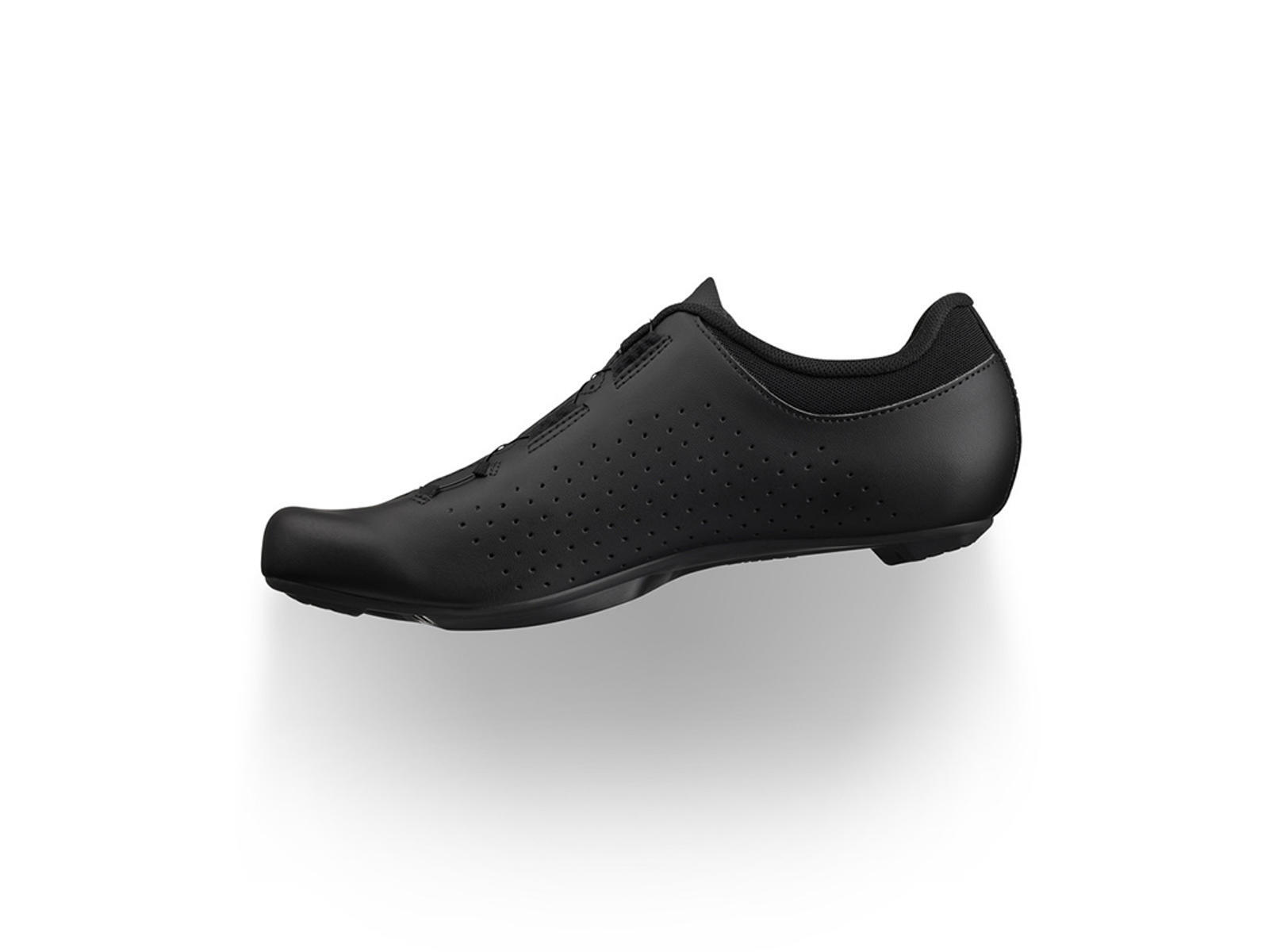 Fizik Vento Omna Skor