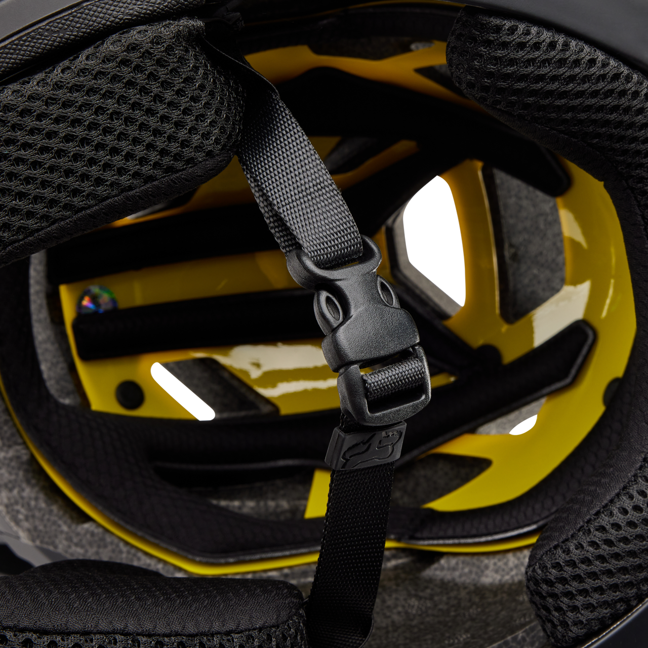 Fox Proframe MT Hjälm