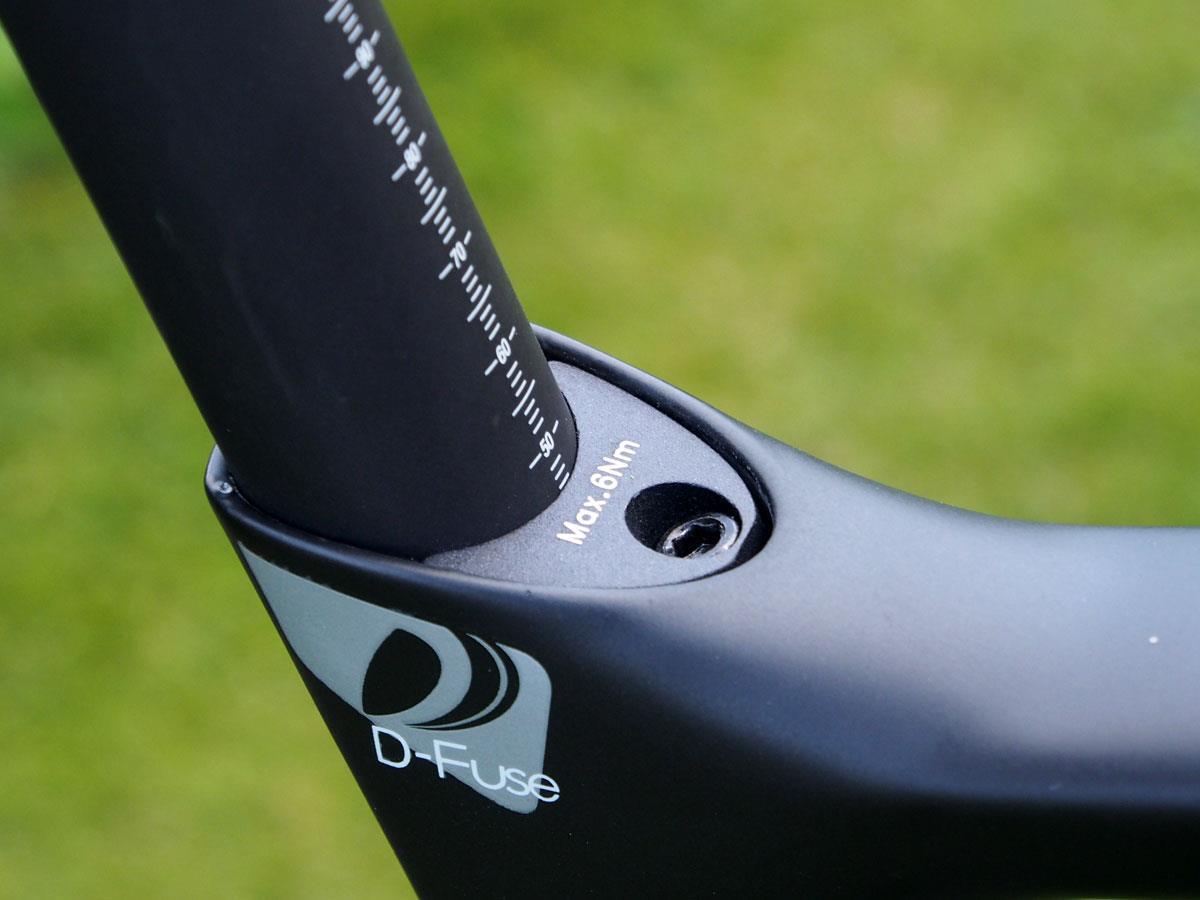 Giant D-Fuse Sadelstolpe