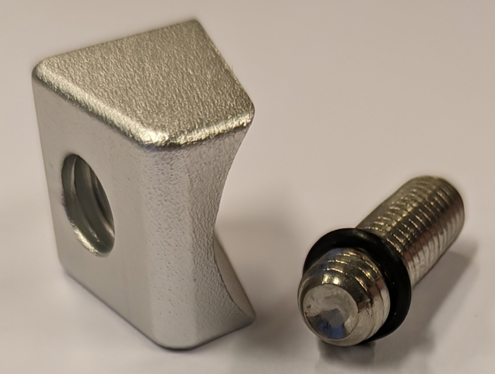 Gavia Treviso Disc 23 Sadelstolpsklamma