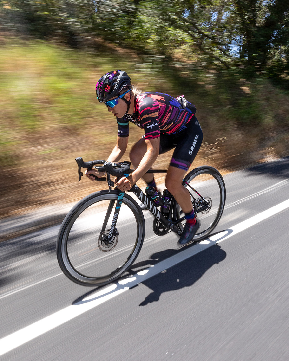 Giro Aether Spherical Hjälm