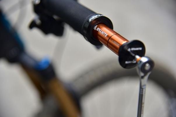 Granite Design Stash Tire Plug Kit