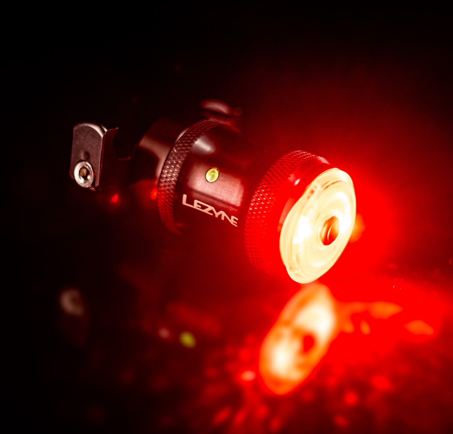 Lezyne Saddle Ai Alert 250 Baklampa