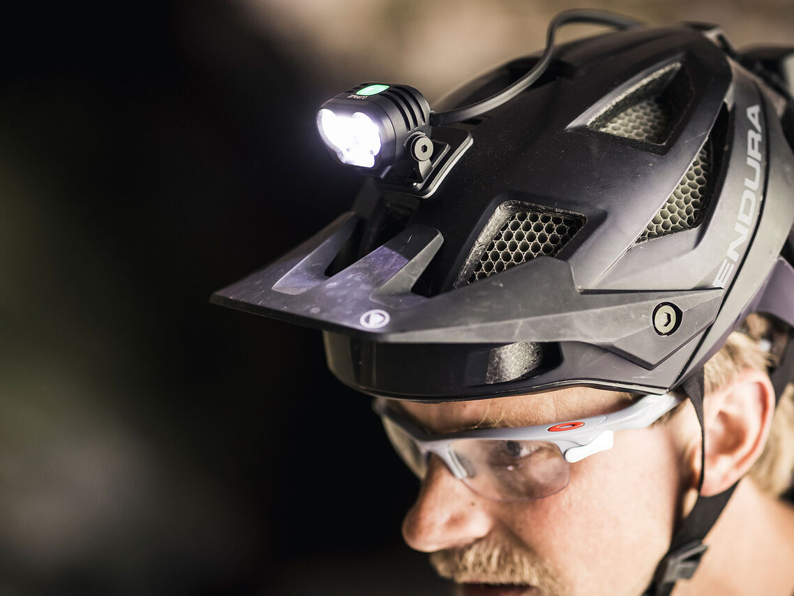 Lupin Blika Hjälmljus