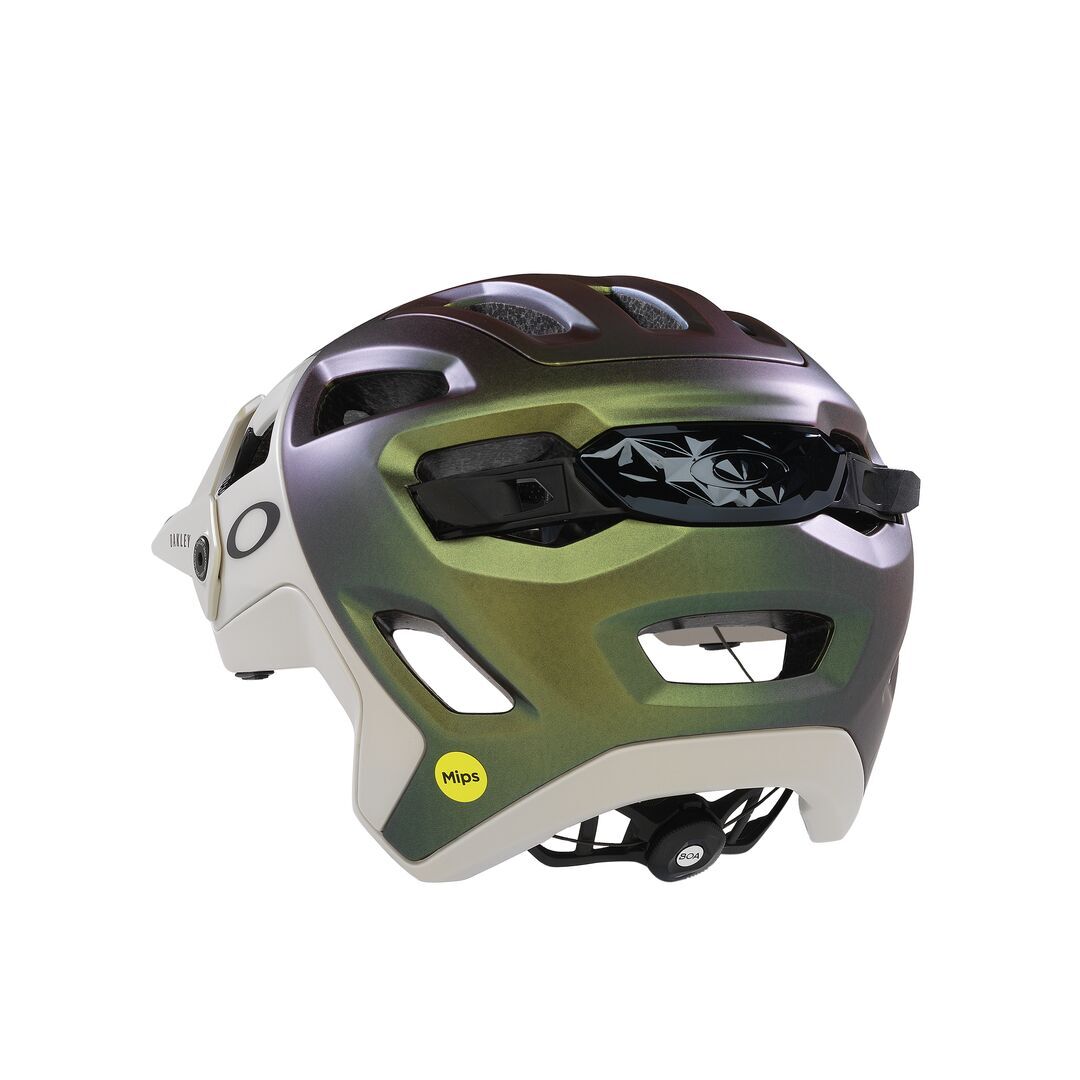 Oakley DRT5 Maven Hjälm