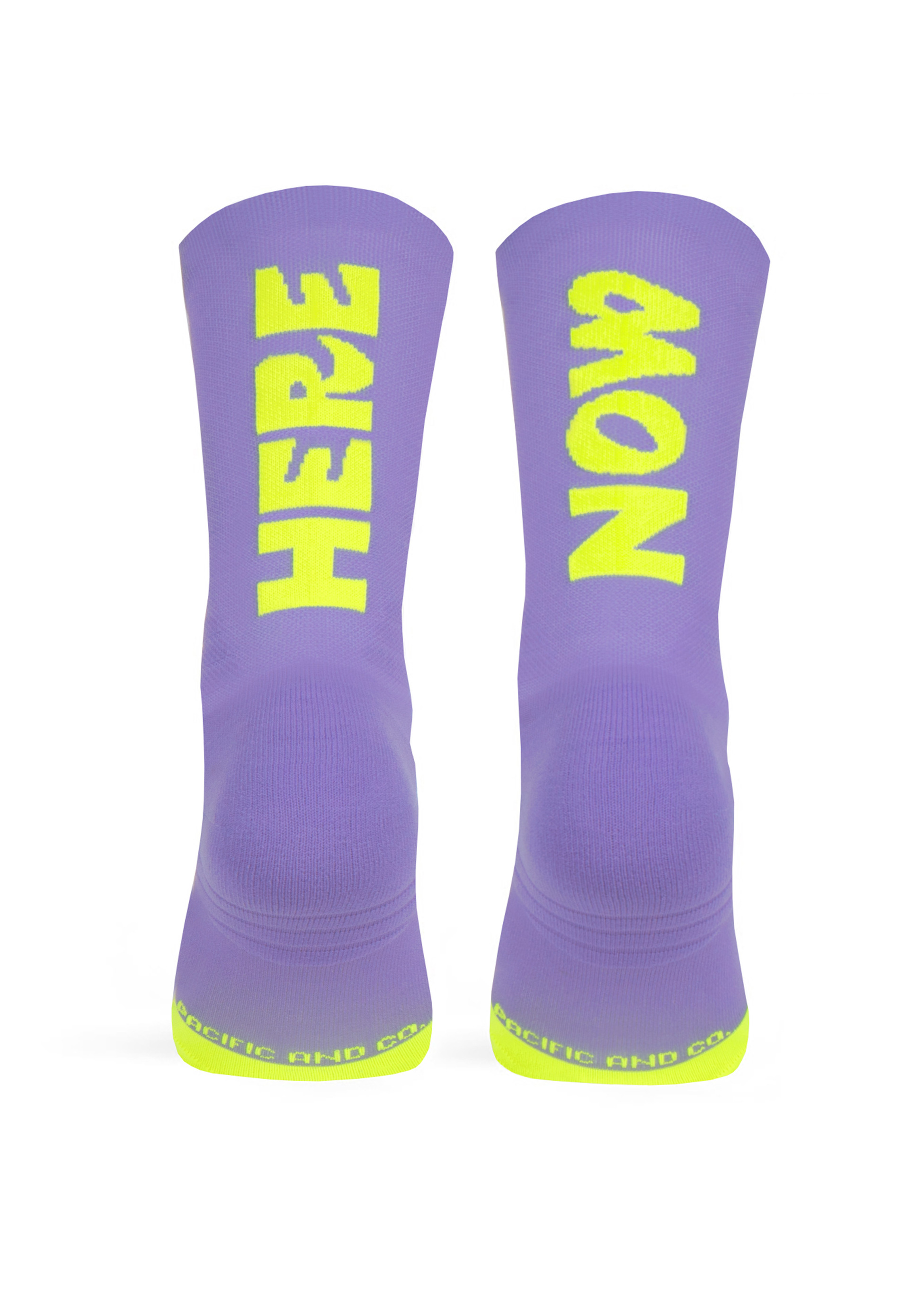 Pacific and Co Here Now Strumpor