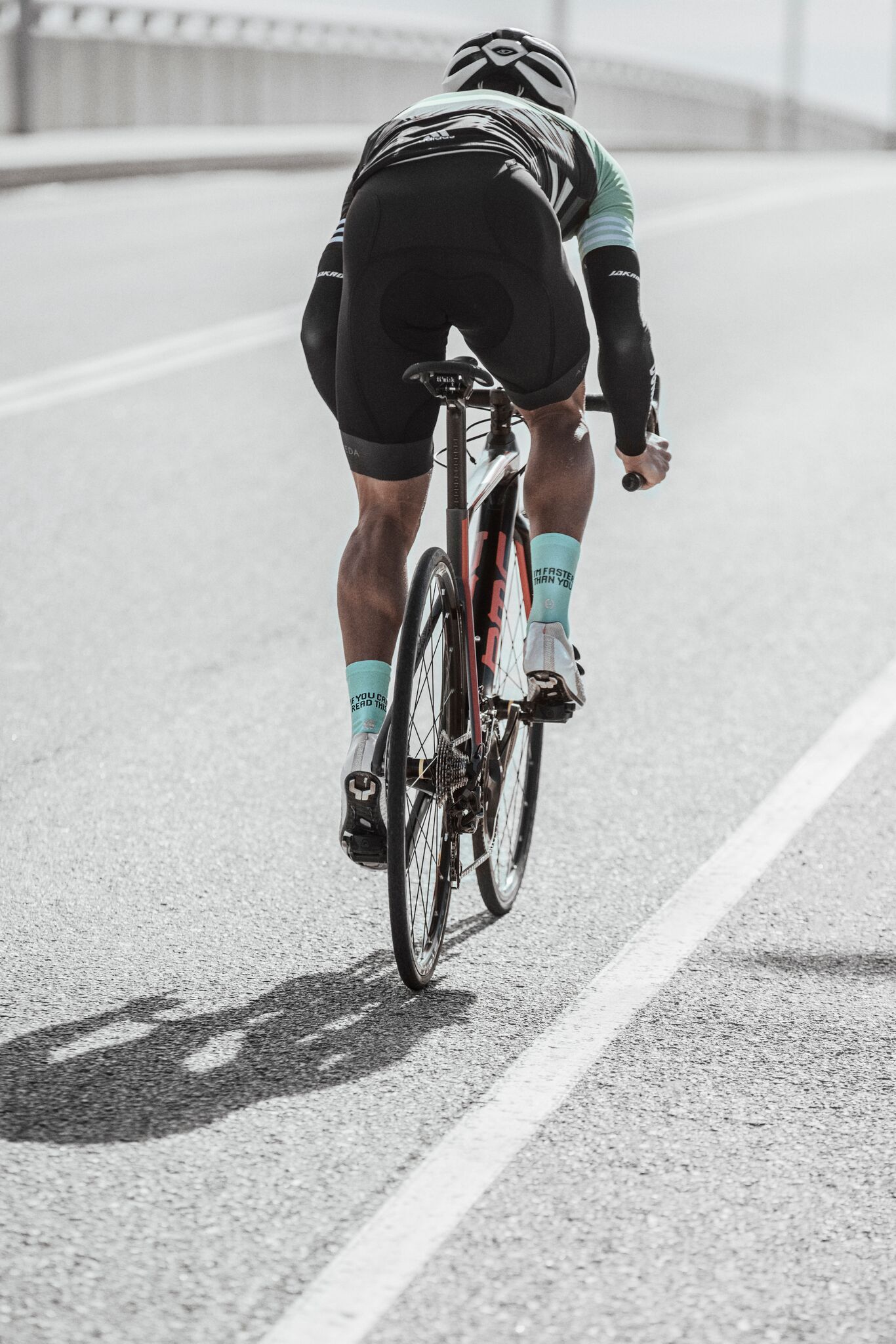 Pacific and Co Faster Strumpor