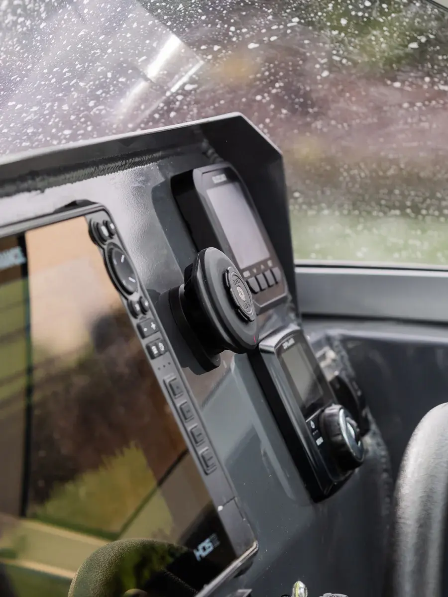 Quad Lock 12V-24V Wireless Charging Head