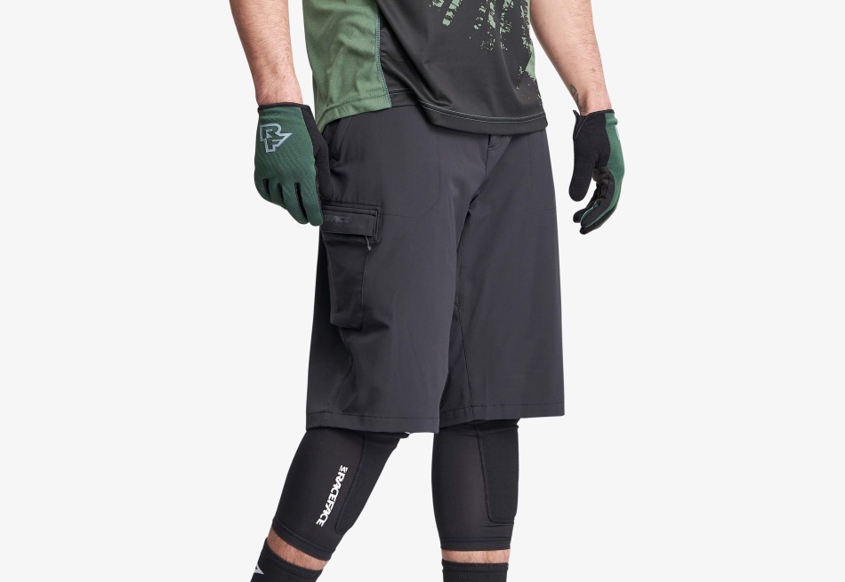 Race Face Trigger Shorts