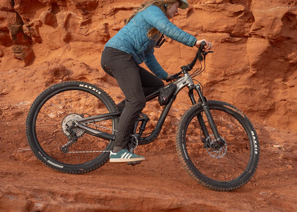 Revelate Designs Nook Ramväska