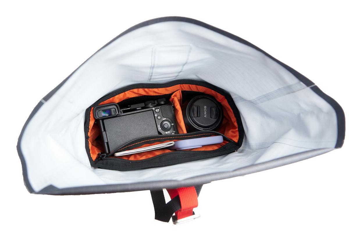 Revelate Designs Egress Styrväska