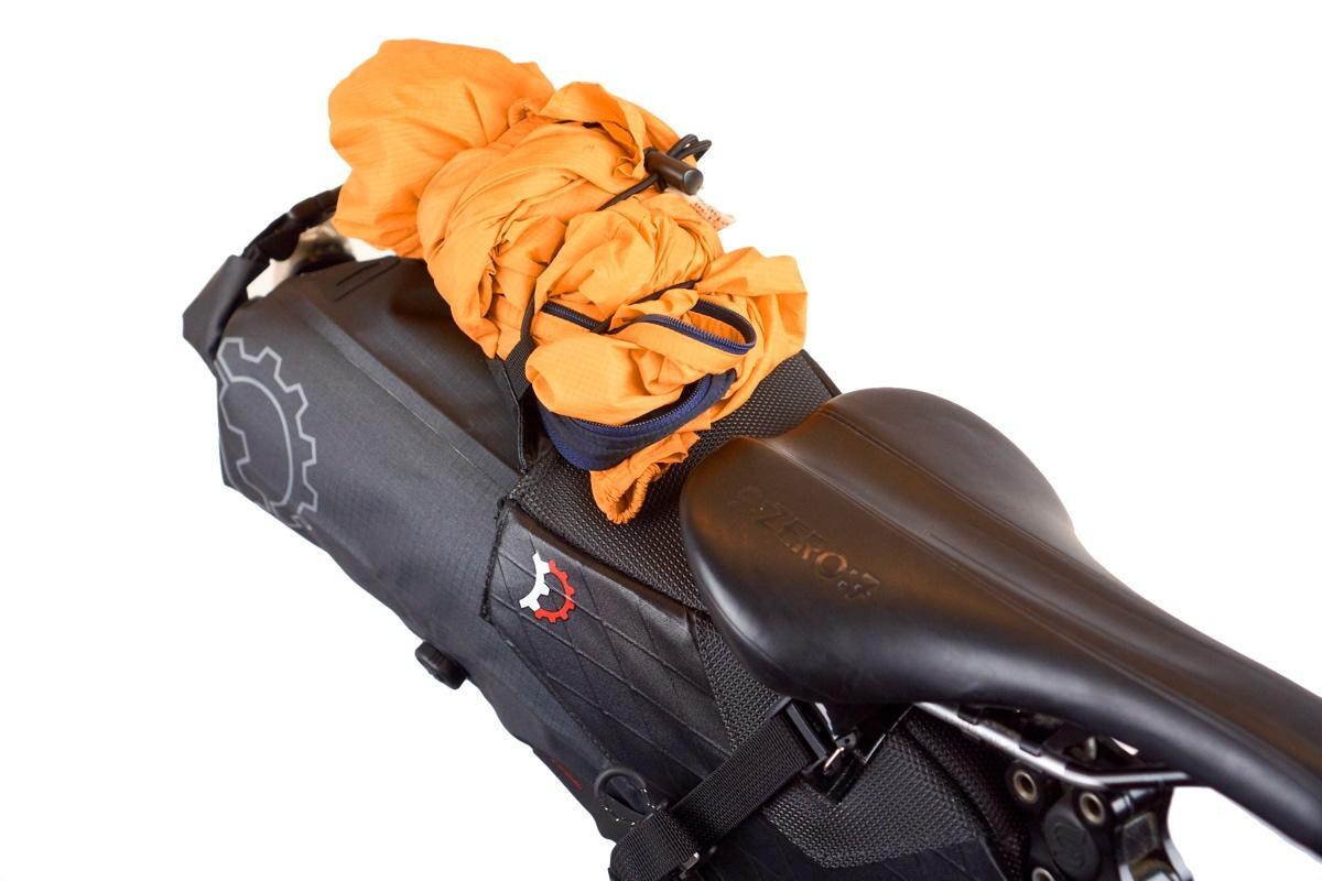Revelate Designs Terrapin 8L Sadelväska