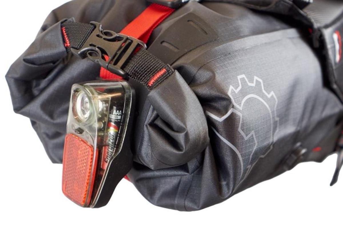 Revelate Designs Terrapin 8L Sadelväska