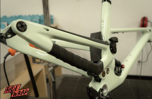 RideWrap Kjedestagskyddar