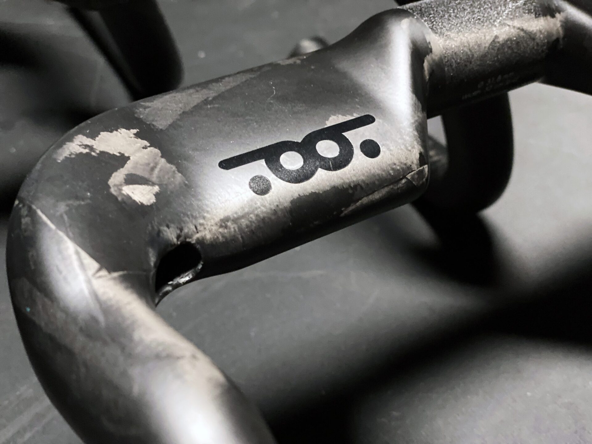 Toot Ashaa RR Carbon Landeveisstyre