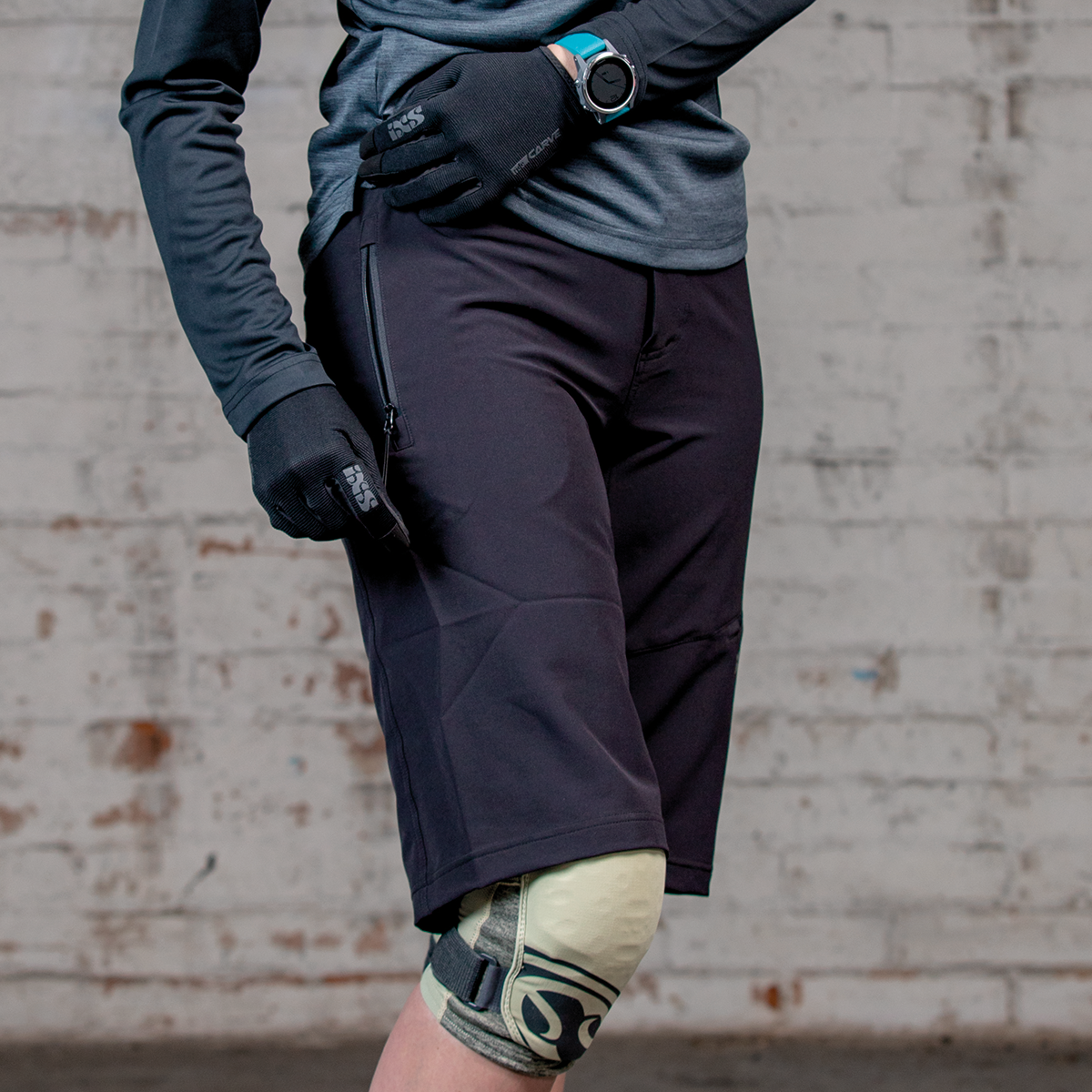 iXS Carve Evo Dam Shorts